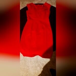 Elegant Red Sleeveless Dress